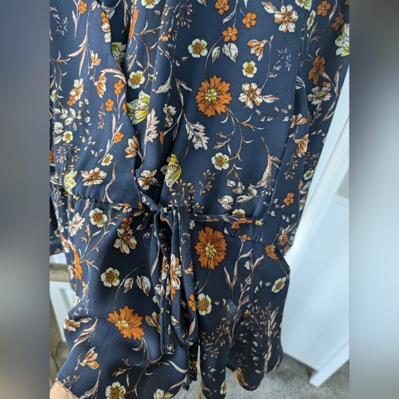 Women's Peplum Faux Wrap Blouse - Picture 7 of 10